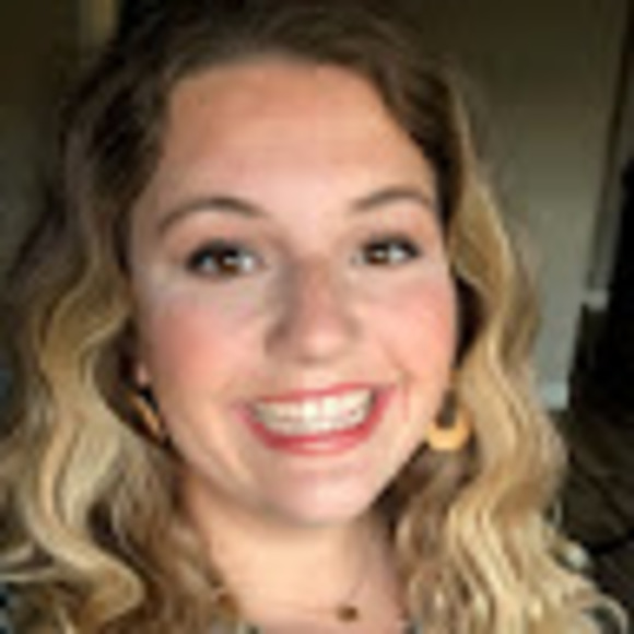 Meet your Posher, Kayle - Picture 1 of 1